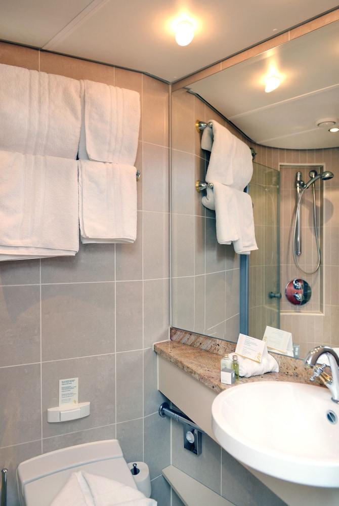 Crossgates Hotelship 3 Star - Osthafen - Frankfurt 美因河畔法兰克福 外观 照片